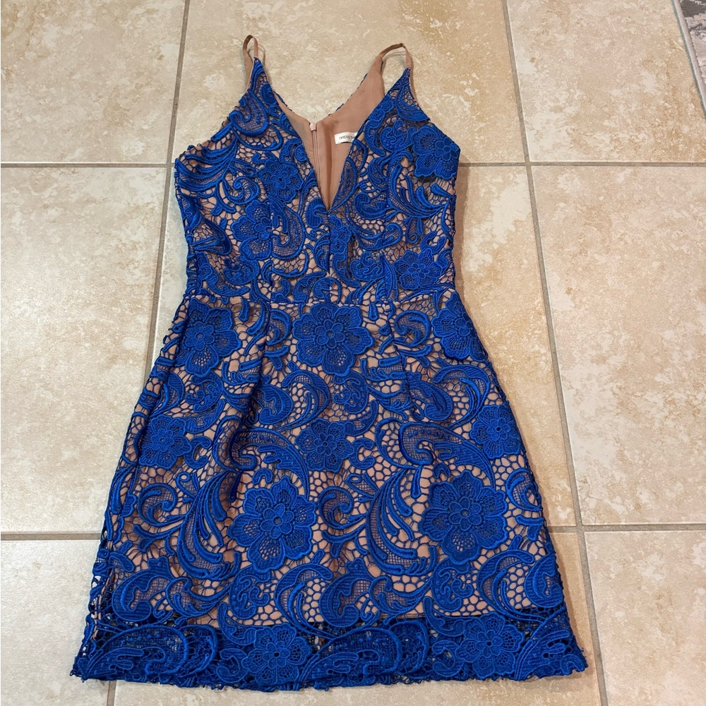 ‘Dress The Population’ Blue Lace Dress.